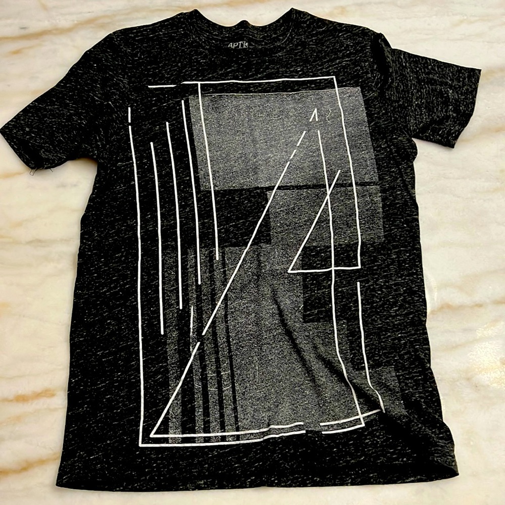 Men’s small a APT9 T-shirt